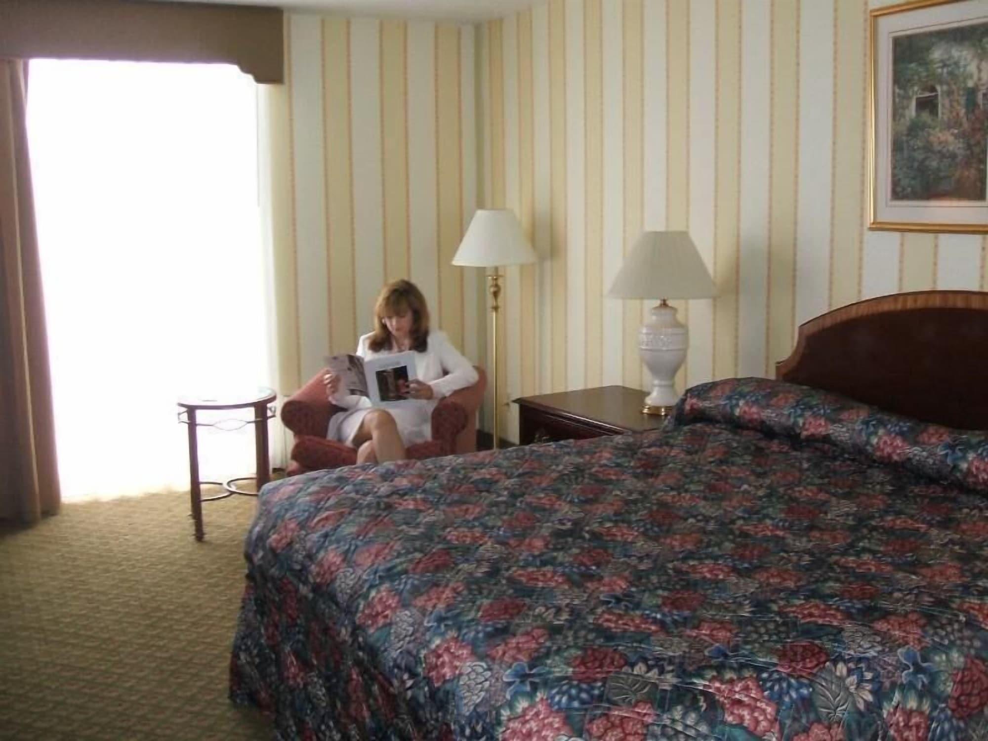 A Victory Inn & Suites - Ann Arbor Quarto foto